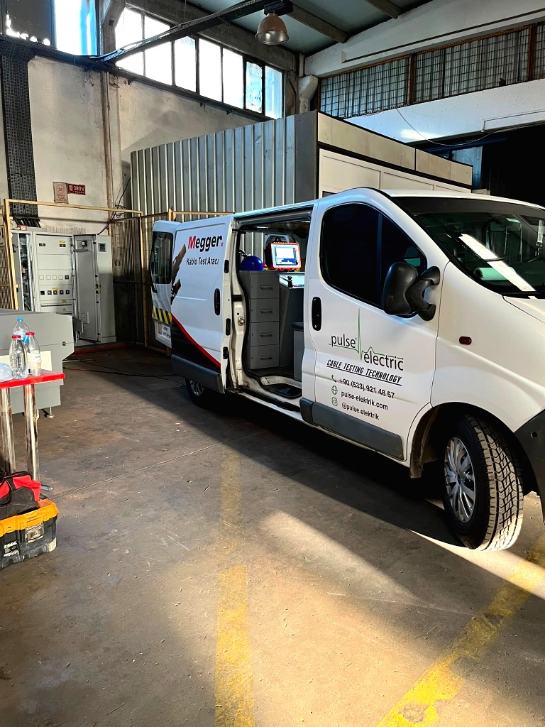 Trafo Merkezinde Yeraltı Kablo Testi